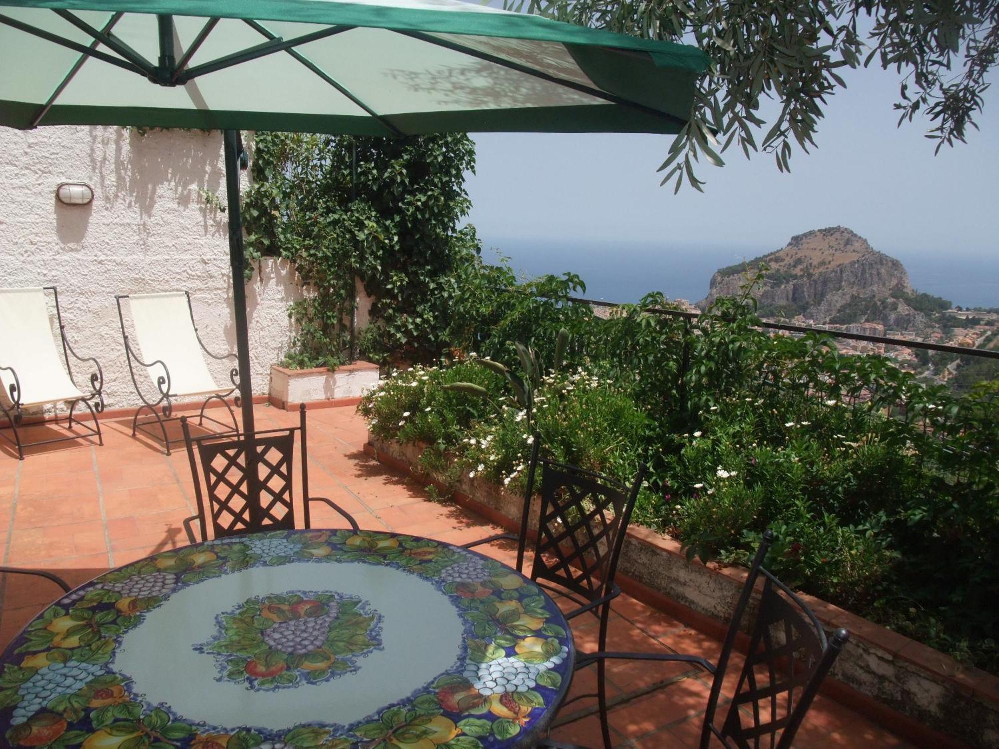L' Arca Residence Cefalù Δωμάτιο φωτογραφία