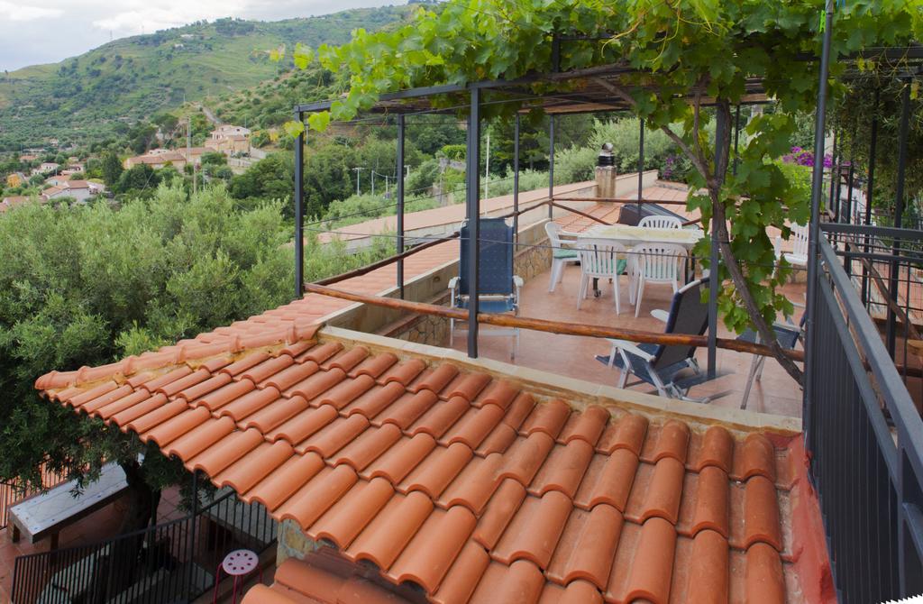 L' Arca Residence Cefalù Δωμάτιο φωτογραφία